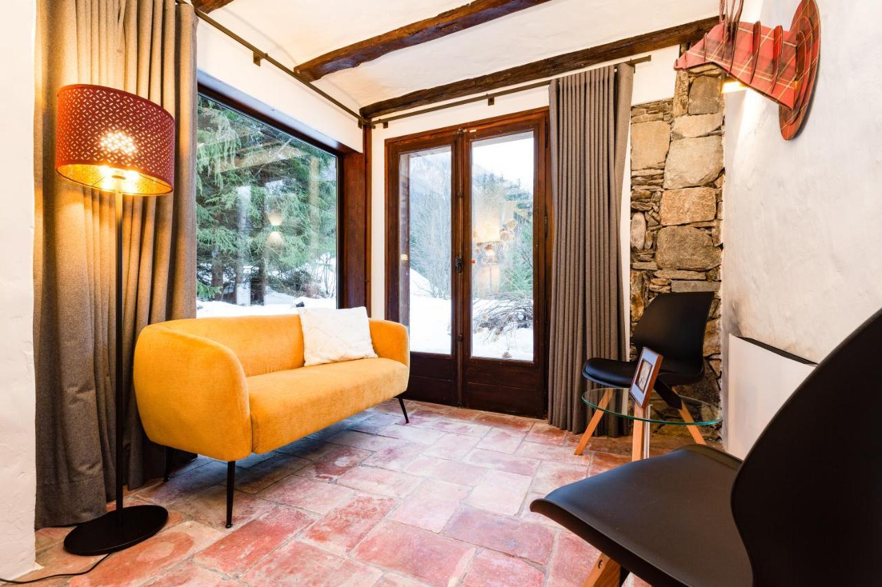 Chalet Les Praz - 280Sqm - Sauna Cinema Fitness - 5 Bedrooms In Heart Of Les Praz - By Cozee Rentals Chamonix Esterno foto