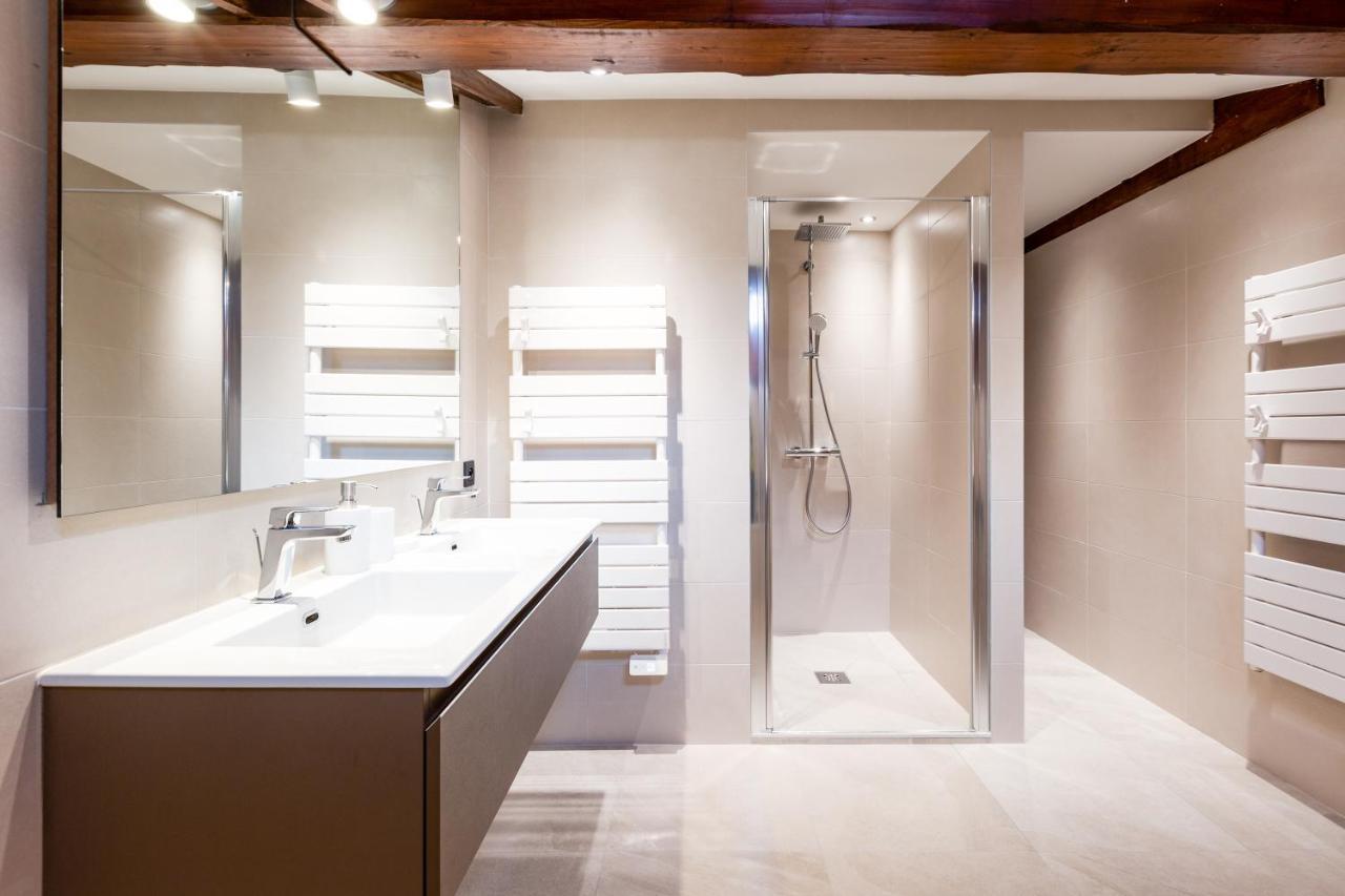 Chalet Les Praz - 280Sqm - Sauna Cinema Fitness - 5 Bedrooms In Heart Of Les Praz - By Cozee Rentals Chamonix Esterno foto
